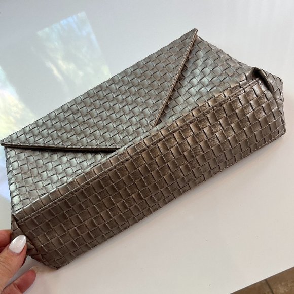 Clutch and Matching Passport Case - Picture 4 of 8